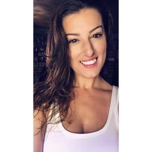 Meet your Posher, Macenzie